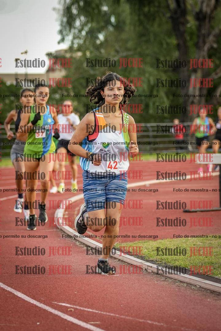 Fotos de los 1500 m llanos de mujeres