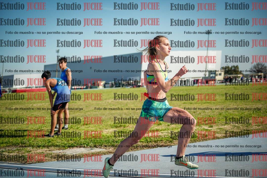 Fotos de las postas 8x300 m mixtas
