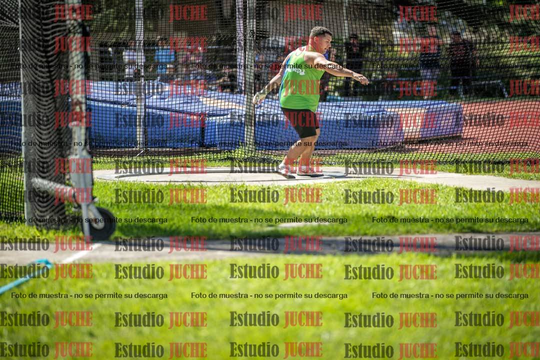 Fotos del lanzamiento de martillo de varones