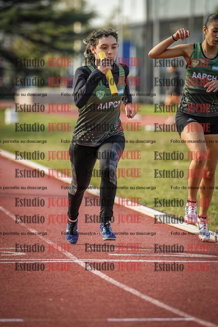 Fotos de las postas 4x400 m llanos de mujeres