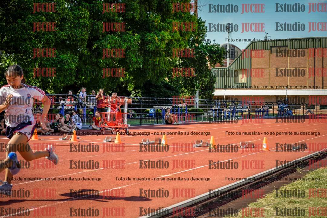 Fotos de los 50 m llanos de mujeres