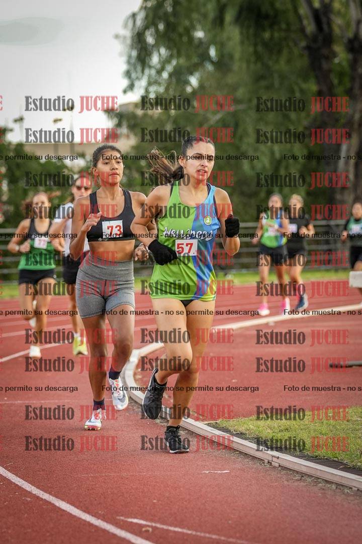Fotos de los 1500 m llanos de mujeres