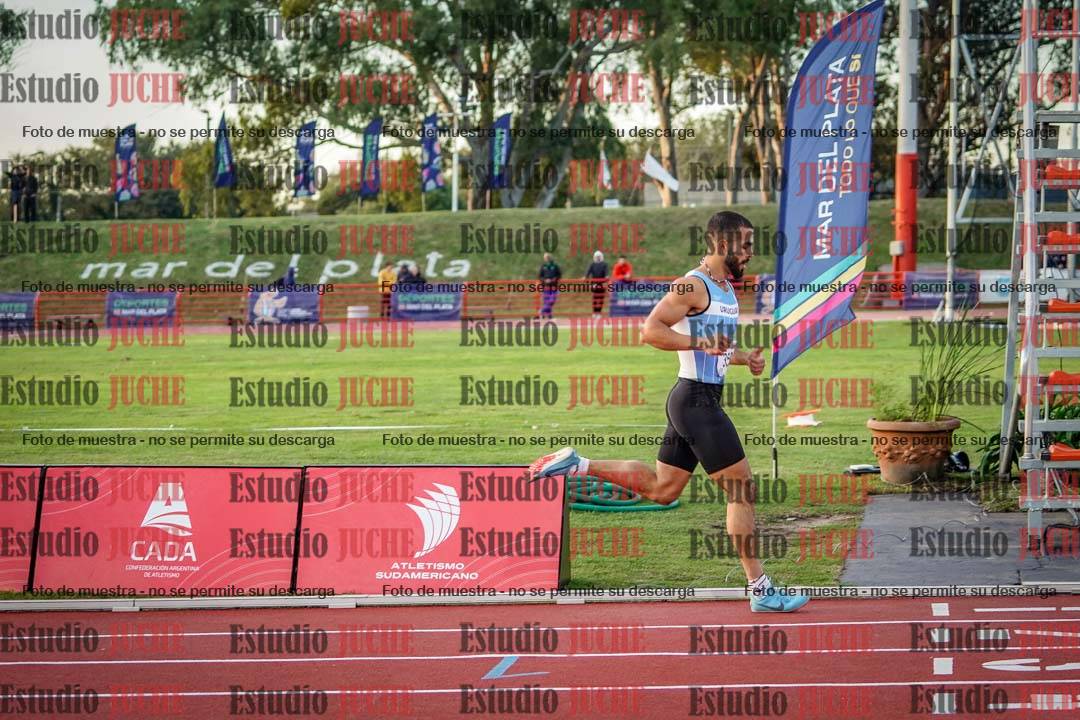 Fotos de los 1500 m llanos de varones - deca 10