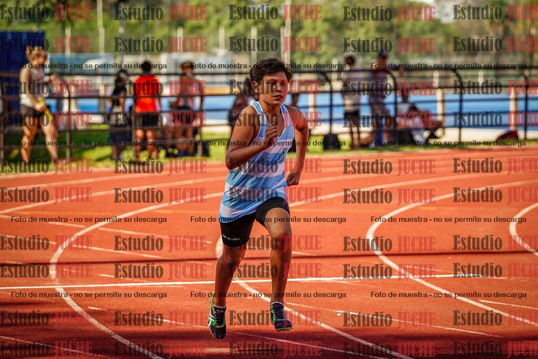 Fotos de los 400 m llanos de varones