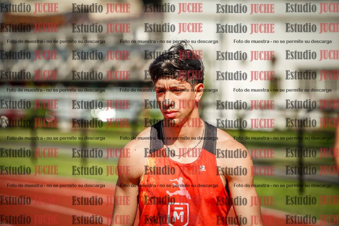 Fotos de los 400 m llanos de varones