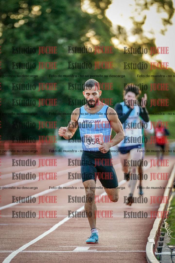 Fotos de los 1500 m llanos de varones - deca 10