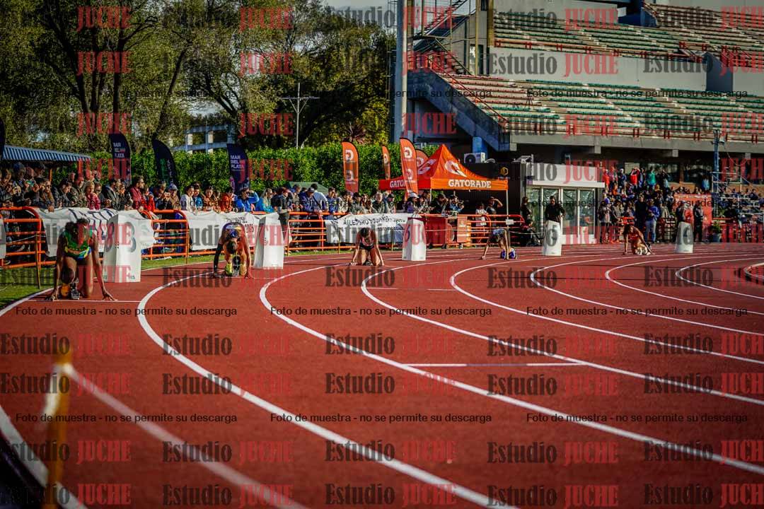 Fotos de los relevos 4x100 m de mujeres