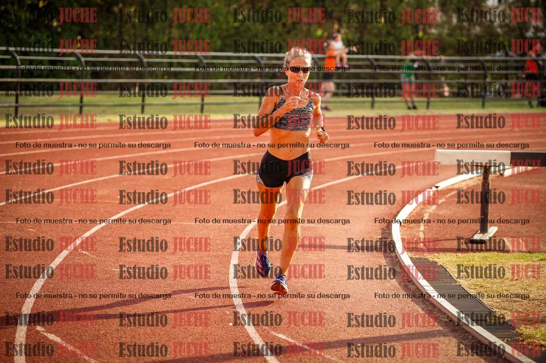 Fotos de los 5000 m llanos de mujeres y varones