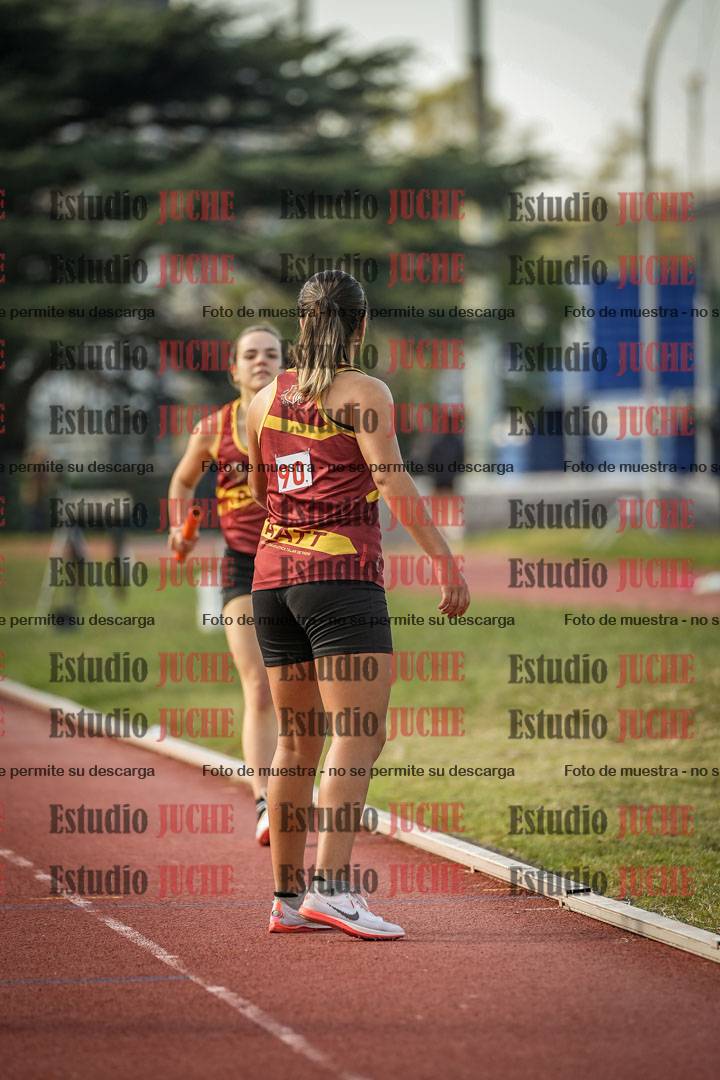 Fotos de las postas 4x400 m llanos de mujeres