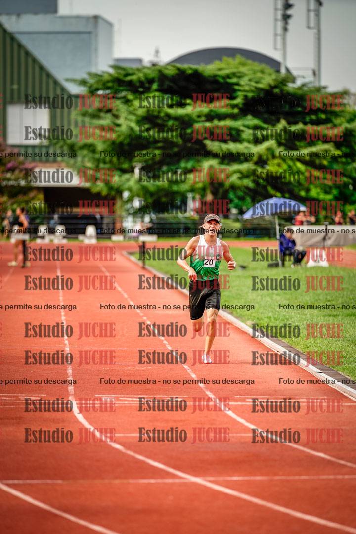 Fotos de los 3000 m con obstáculos de varones