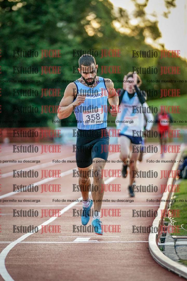 Fotos de los 1500 m llanos de varones - deca 10