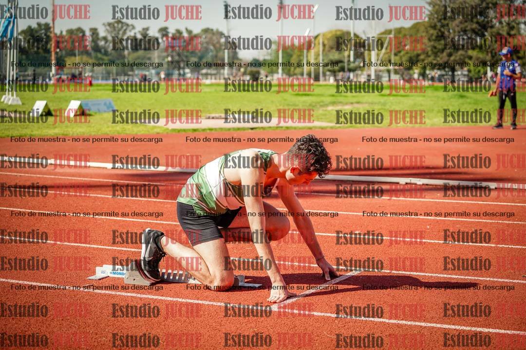 Fotos de los 400 m llanos de varones