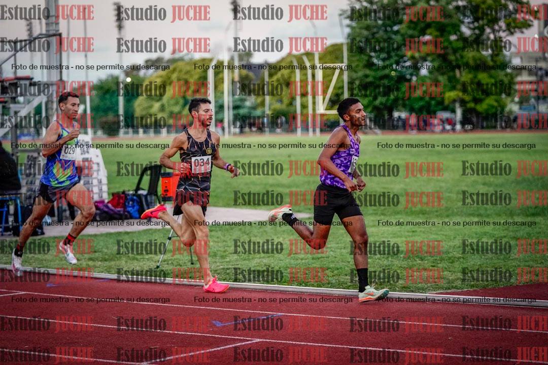 Fotos de los 1500 m llanos de varones