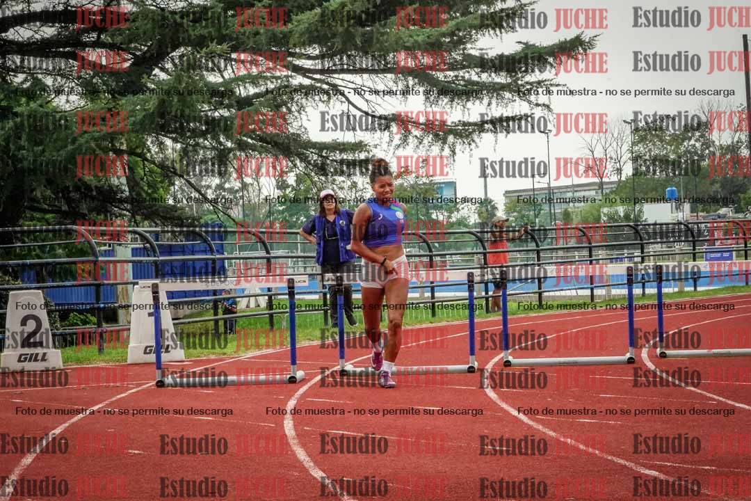 Fotos de los 400 m con vallas de mujeres