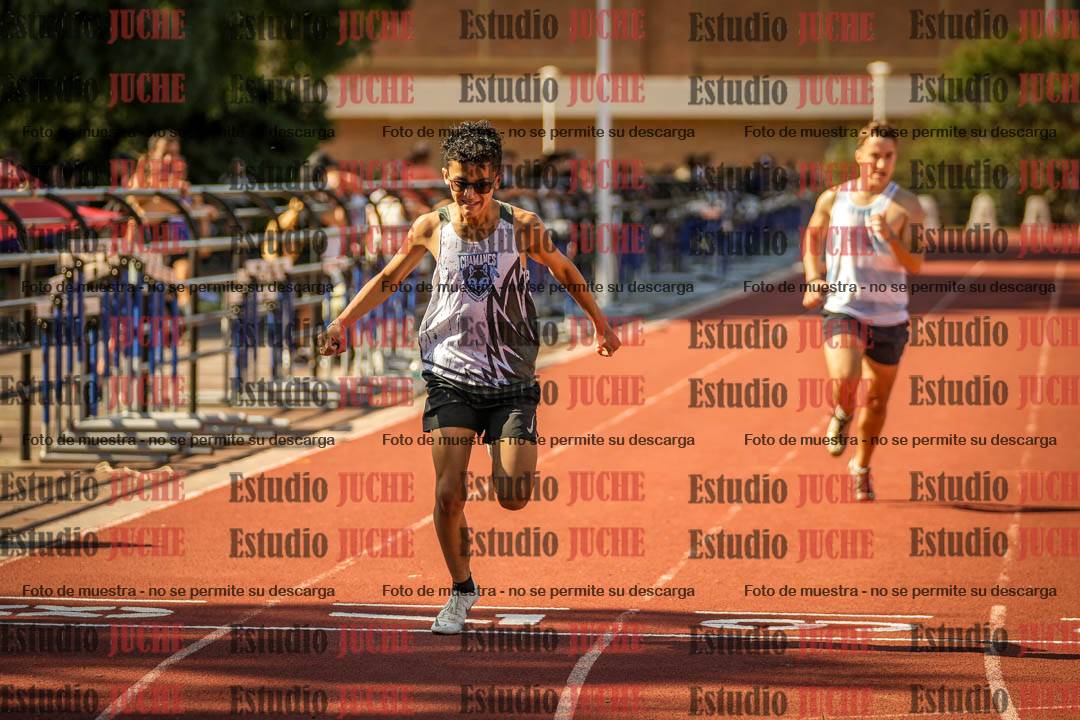 Fotos de los 400 m llanos de varones
