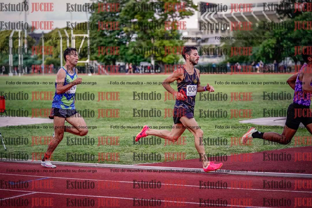 Fotos de los 1500 m llanos de varones