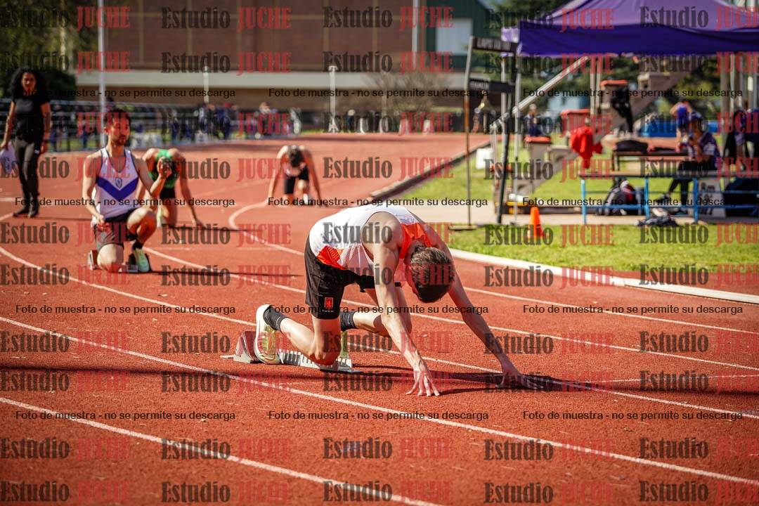 Fotos de los 400 m llanos de varones