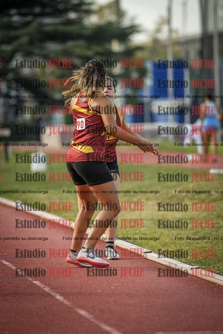 Fotos de las postas 4x400 m llanos de mujeres