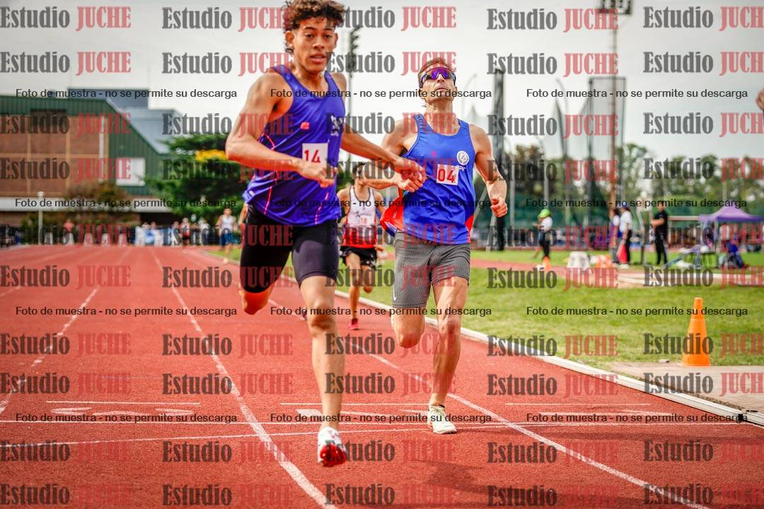 Fotos de los 800 m de varones
