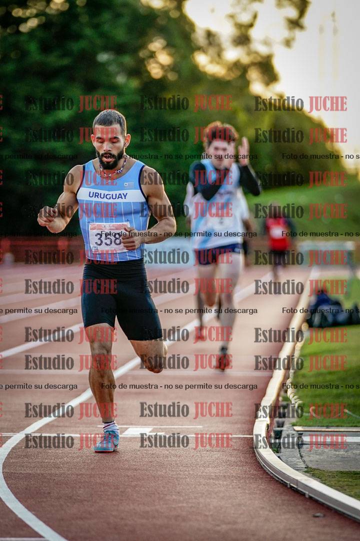 Fotos de los 1500 m llanos de varones - deca 10