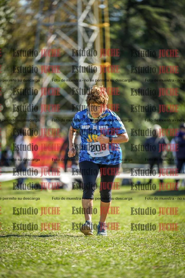 Fotos de la llegada del cross de 1500 m