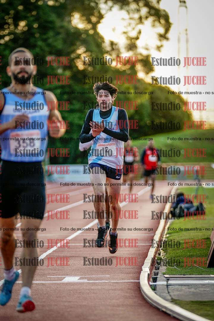 Fotos de los 1500 m llanos de varones - deca 10