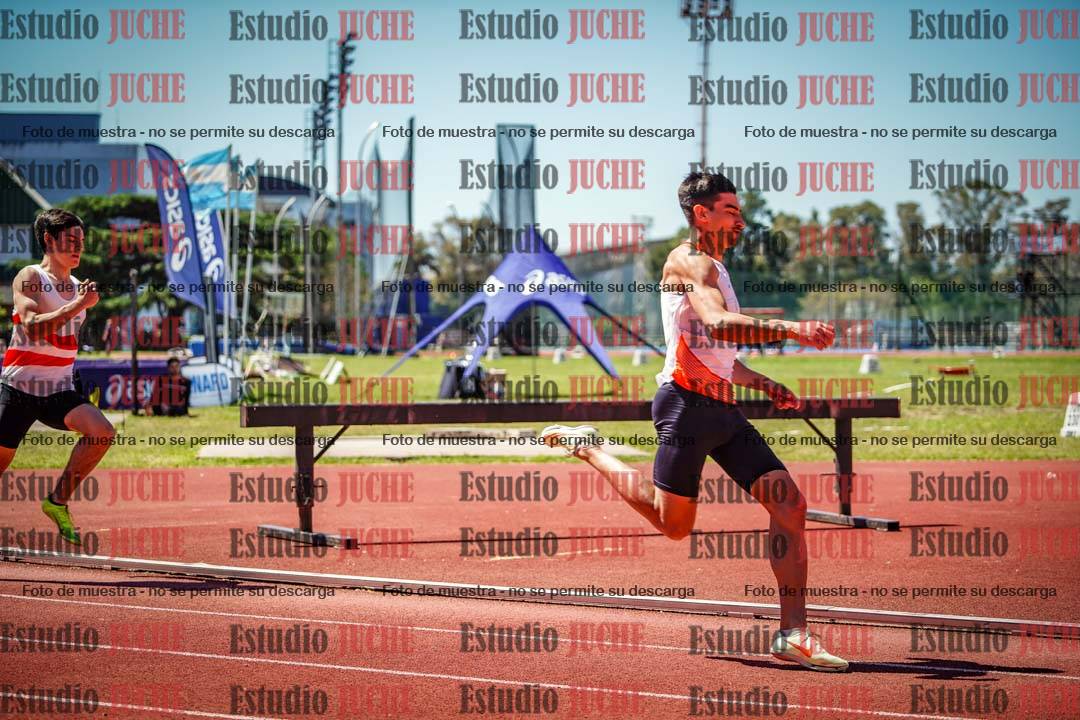 Fotos de los 400 m llanos de varones