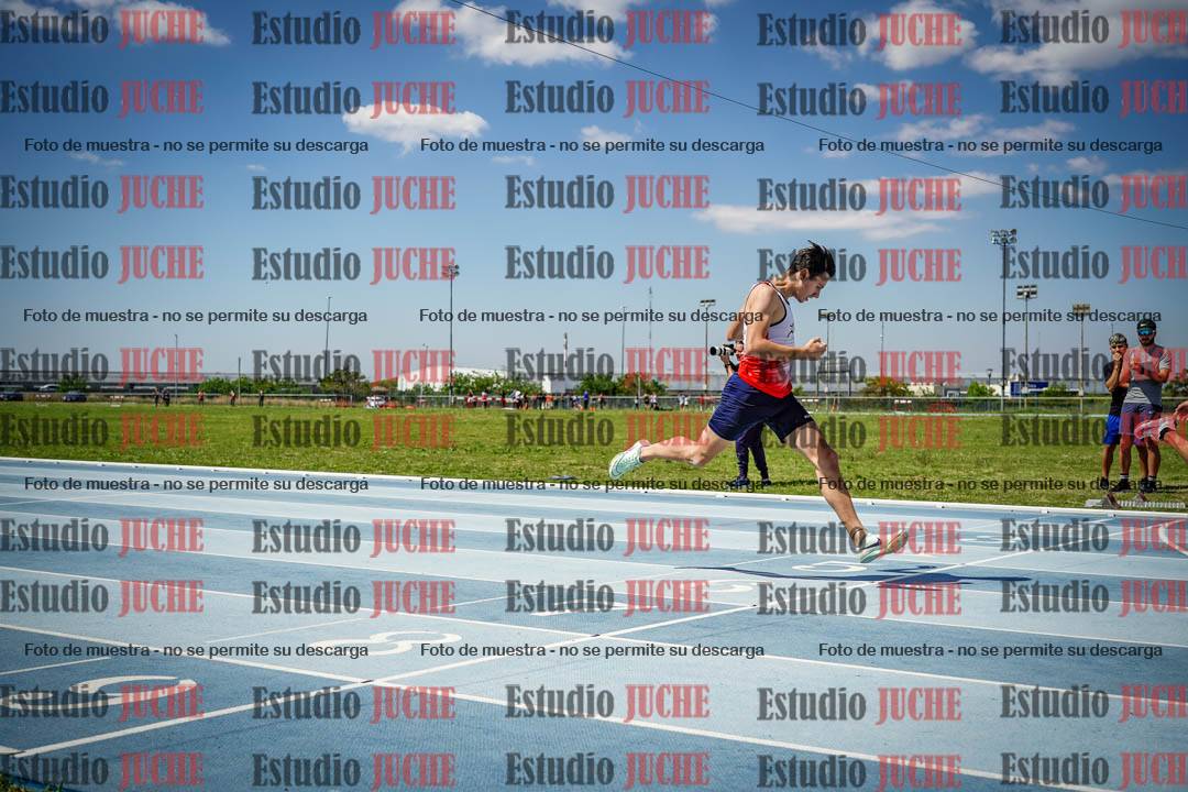 Fotos de los 400 m llanos de varones