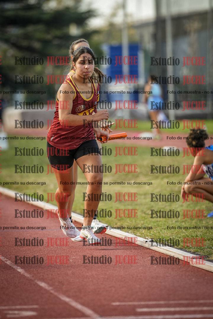 Fotos de las postas 4x400 m llanos de mujeres