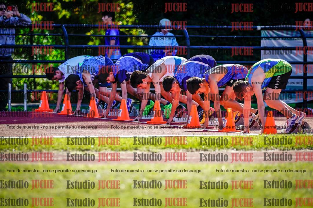 Fotos de los 80 m de varones