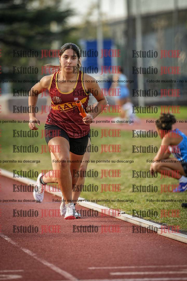 Fotos de las postas 4x400 m llanos de mujeres