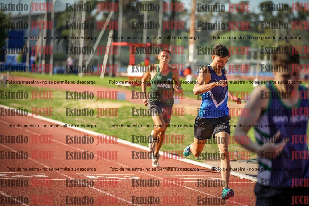 Fotos de los 400 m llanos de varones