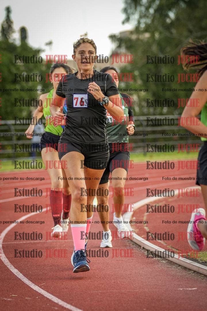 Fotos de los 1500 m llanos de mujeres