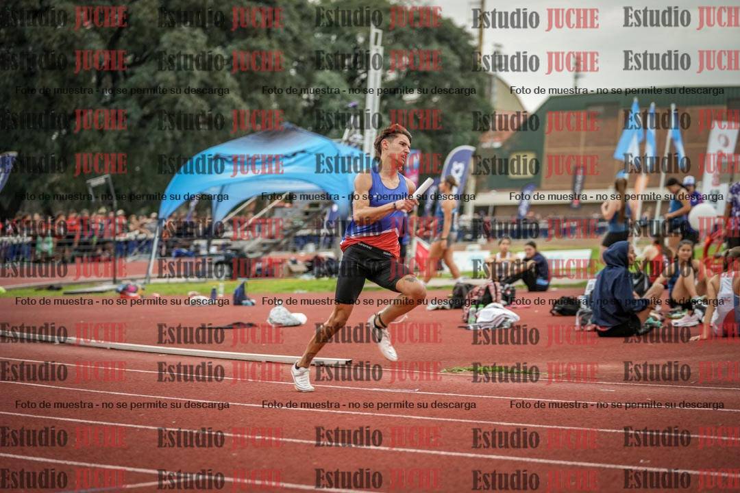 Fotos de las Postas 4x100 m de varones