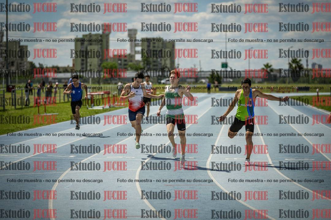 Fotos de los 400 m llanos de varones