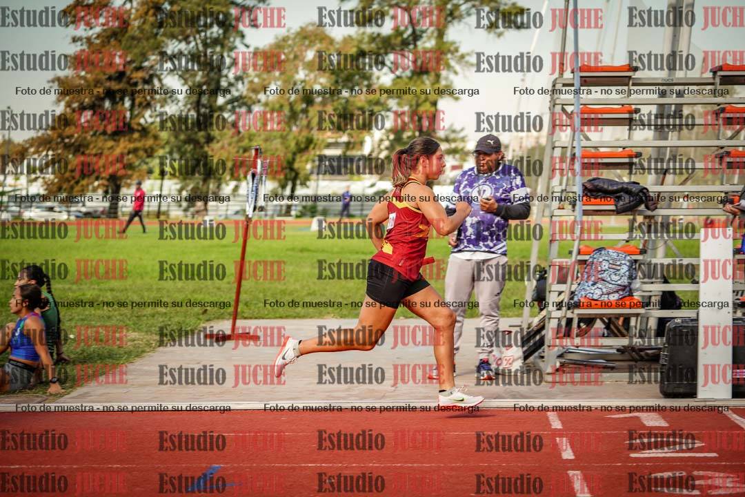 Fotos de las postas 4x400 m llanos de mujeres