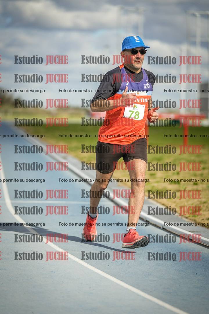 Fotos de los 5000 m llanos de varones