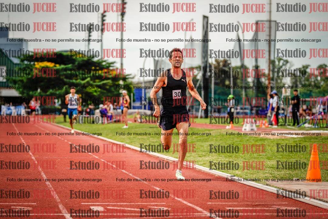 Fotos de los 800 m de varones