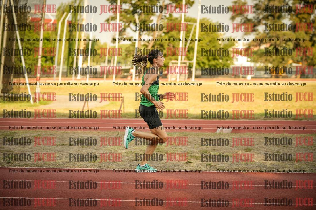 Fotos de los 5000 m llanos de mujeres y varones