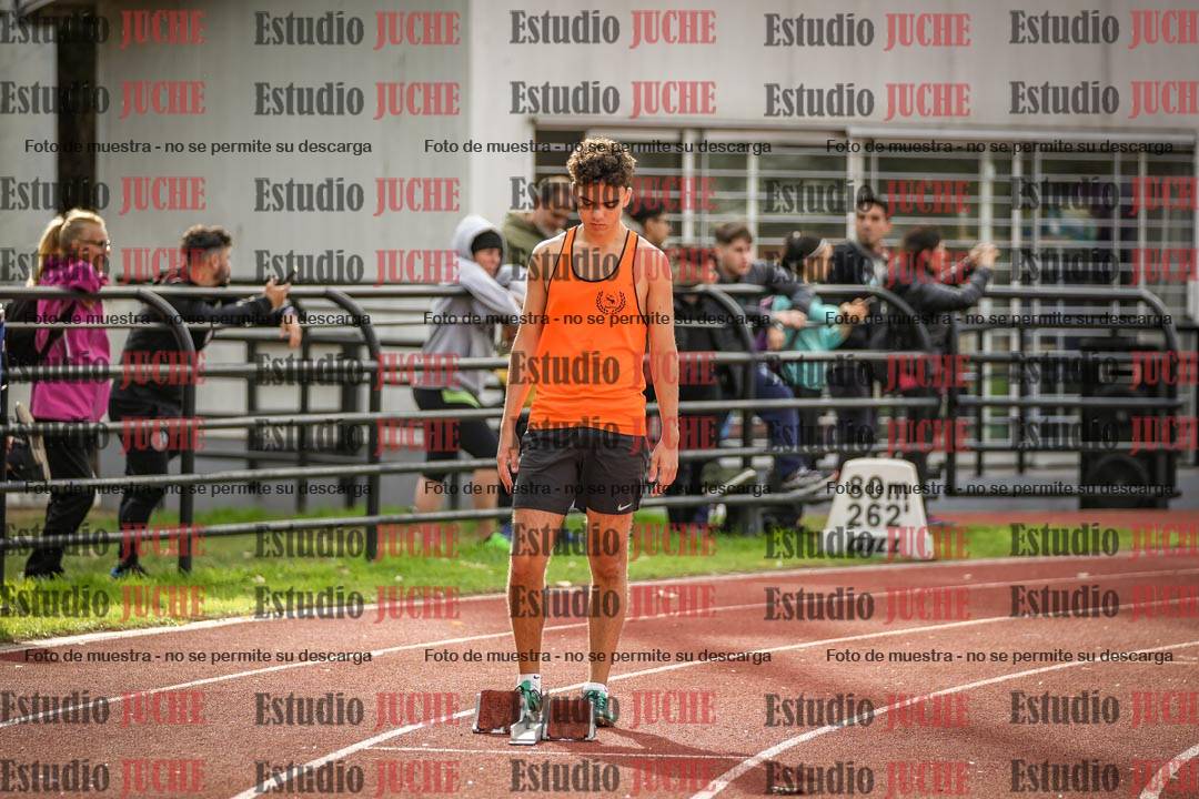 Fotos de los 400 m llanos de varones