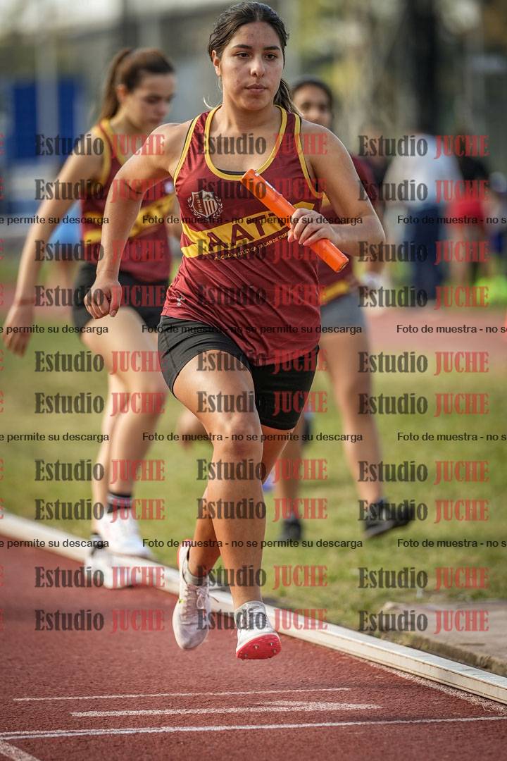 Fotos de las postas 4x400 m llanos de mujeres