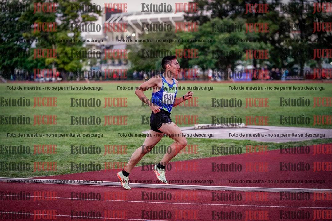 Fotos de los 1500 m llanos de varones