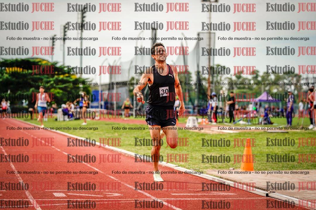 Fotos de los 800 m de varones
