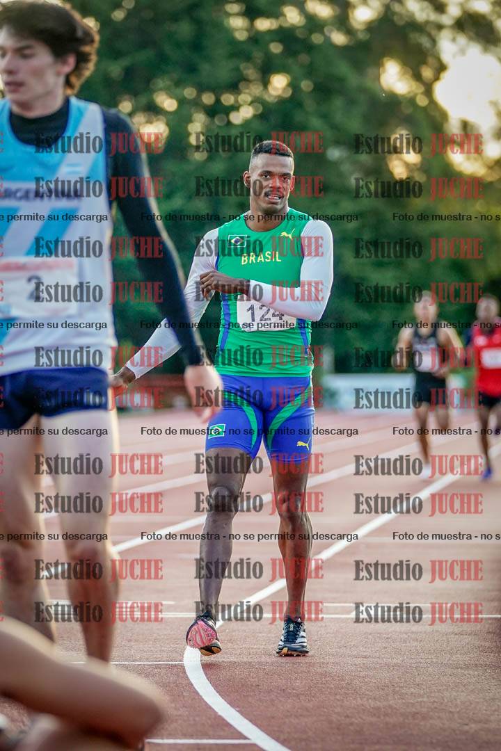 Fotos de los 1500 m llanos de varones - deca 10