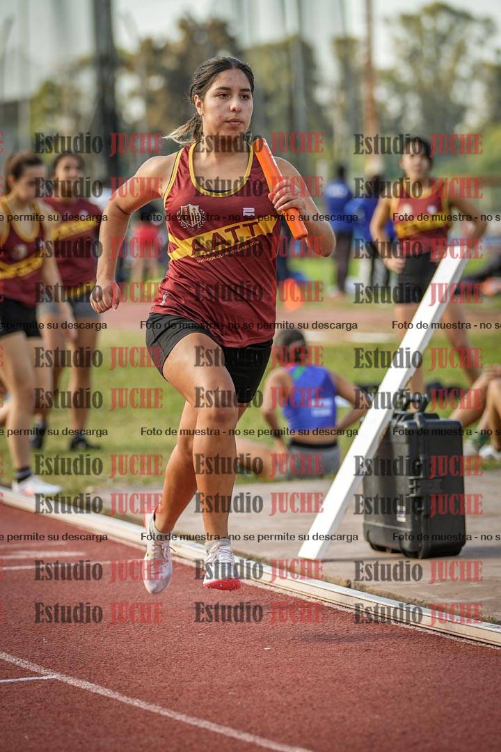 Fotos de las postas 4x400 m llanos de mujeres