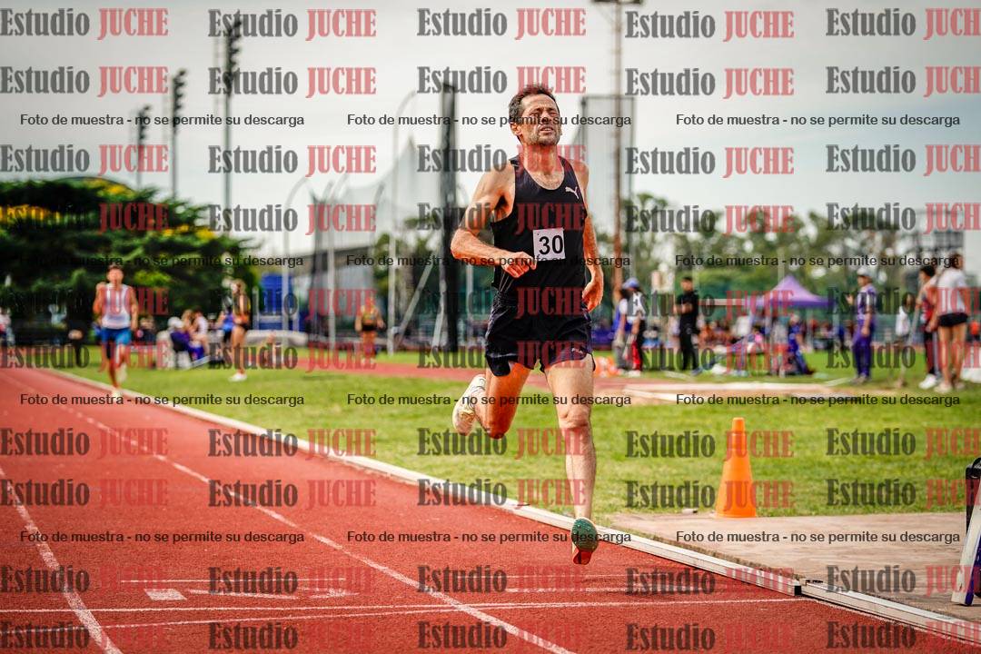 Fotos de los 800 m de varones