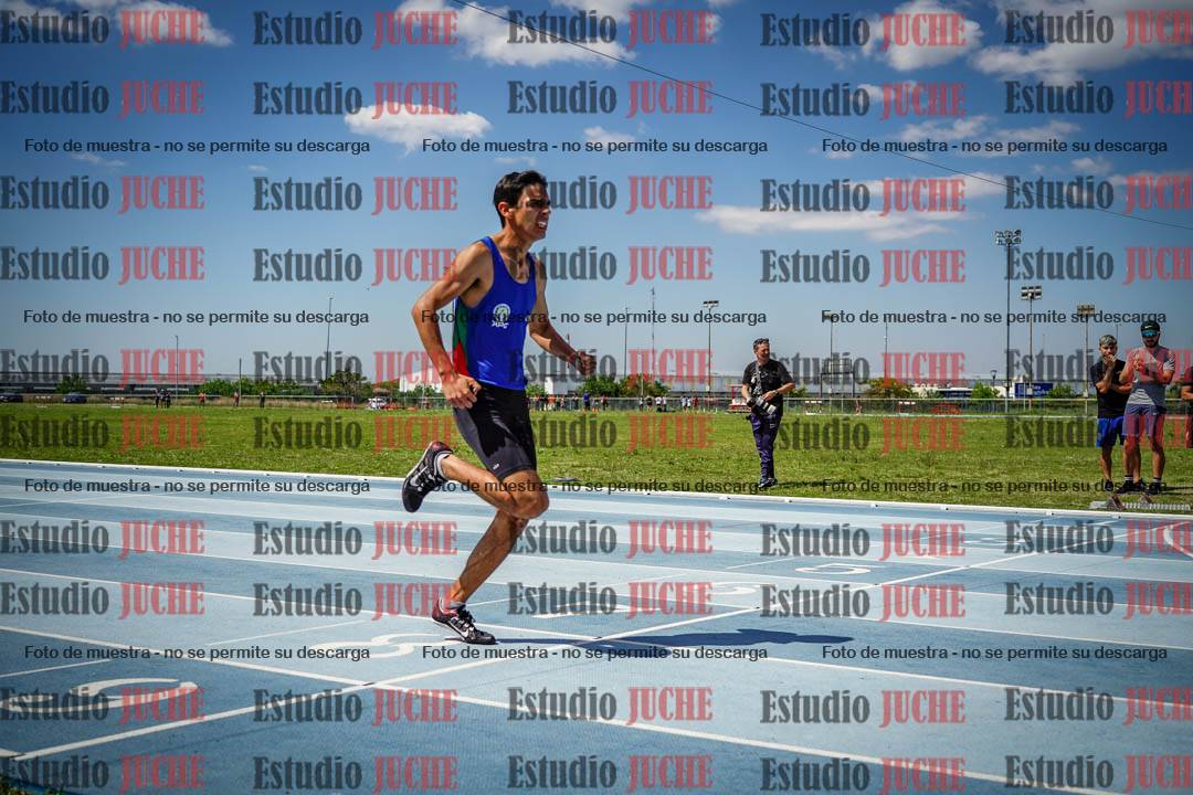 Fotos de los 400 m llanos de varones