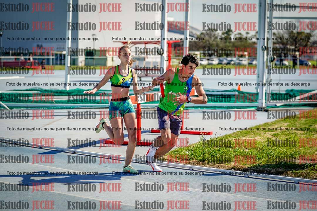 Fotos de las postas 8x300 m mixtas