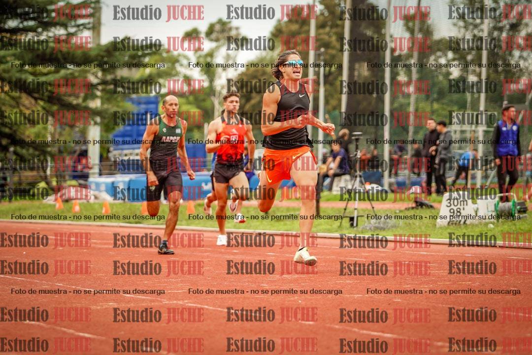 Fotos de los 400 m llanos de varones