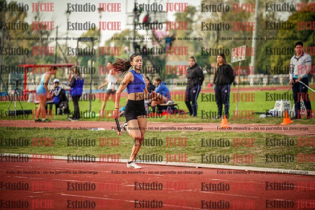 Fotos de las postas 4x400 m llanos de mujeres
